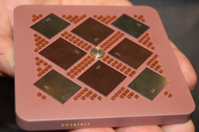 Multi-chip module(MCM)